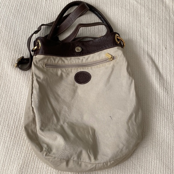 Roots genuine leather shoulder & crossbody bag - Picture 8 of 12